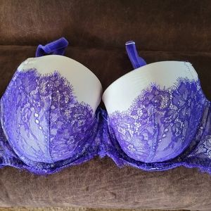 Purple Velvet and Lace Victoria's Secret size 36D bra